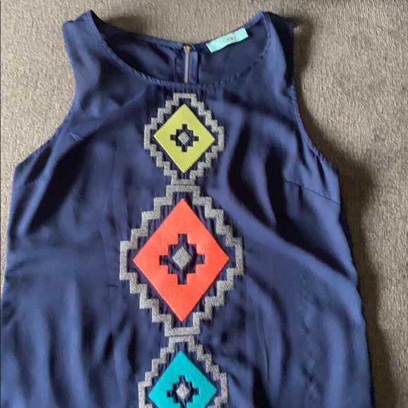 karle Tops - Blue shirt sleeveless with diamond colors